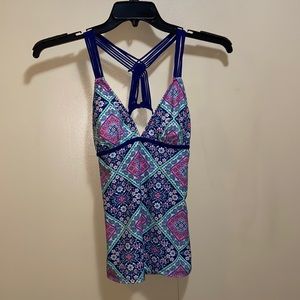 Women’s Tankini Medium swim top